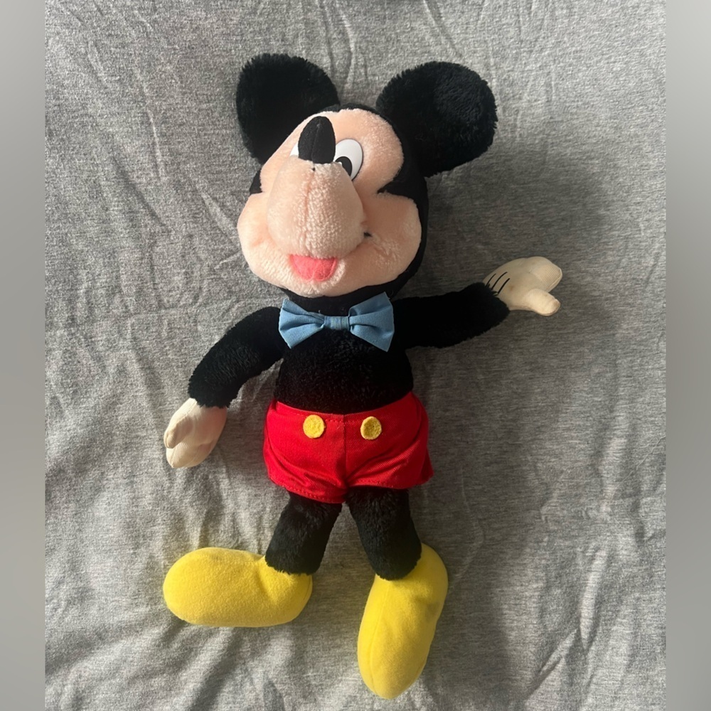 ❤️Vintage Mickey Mouse Floppy Plush Doll by Applause Walt Disney Productions 13” - Picture 2 of 10